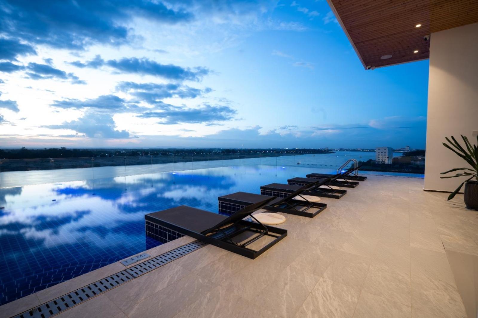 Ban Souanmone One Riviera Hotel And Residences מראה חיצוני תמונה