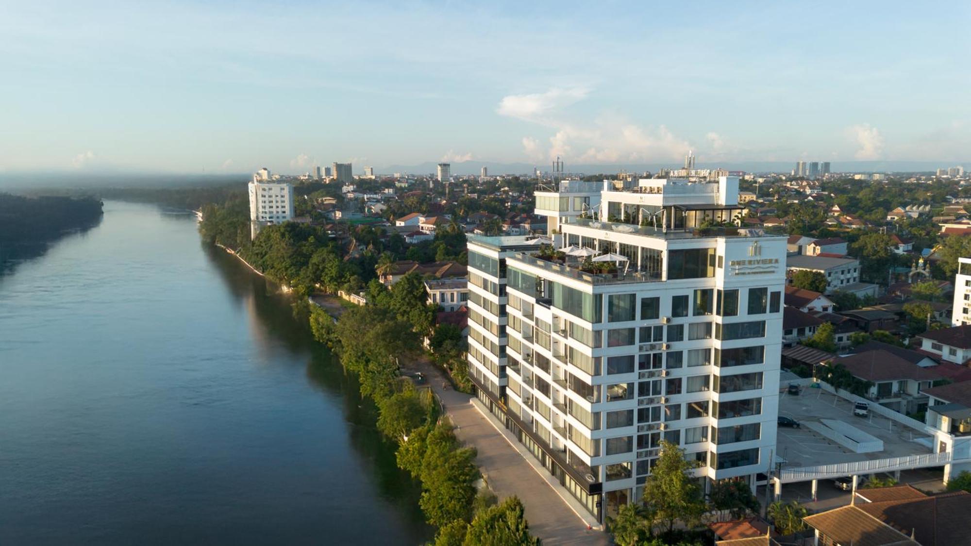 Ban Souanmone One Riviera Hotel And Residences מראה חיצוני תמונה